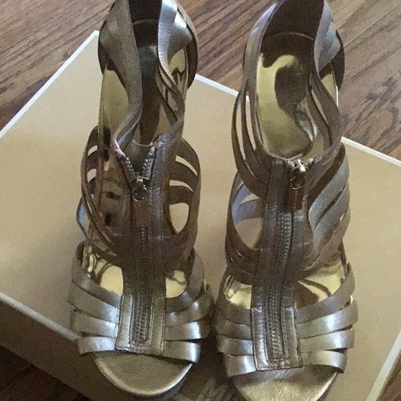 🌹Michael Kors Shoes - Picture 7 of 8